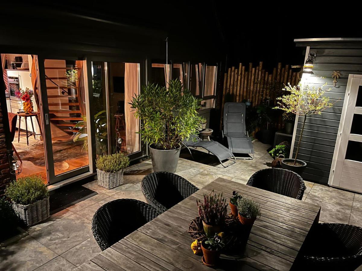 "Zonnekind" Atmospheric Holiday Home In Noordwijkerhout Near The Beach Εξωτερικό φωτογραφία
